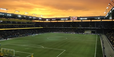 ميلان ويوفنتوس بث مباشرمواجهة كلاسيكية في الدوري الإيطالي